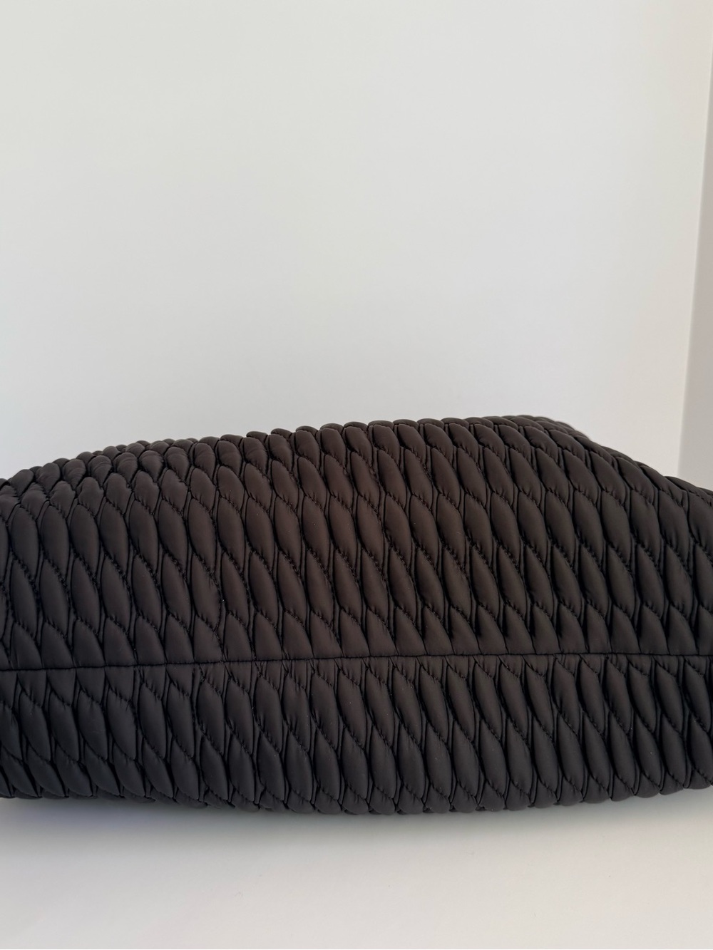 DKNY Black Quilted Hobo Shoulder Bag - Picture 7 of 8